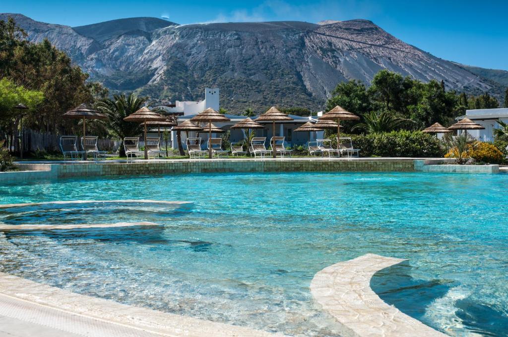 Luxury Hotels with Pool in Italy