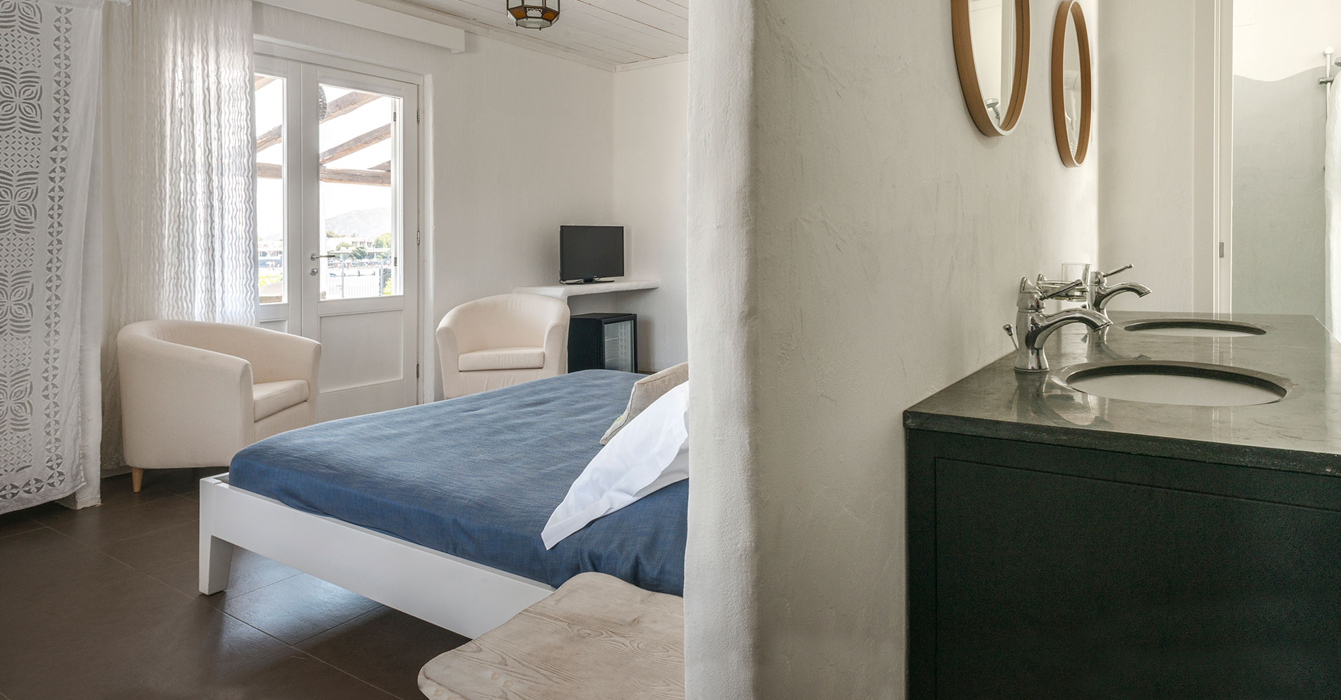 Classic Quadruple Rooms in Italy